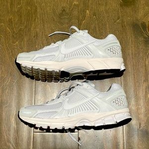 Nike Zoom Vomero 5 Vast Gray